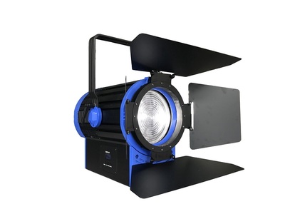 卓越型LED无风机影视聚光灯